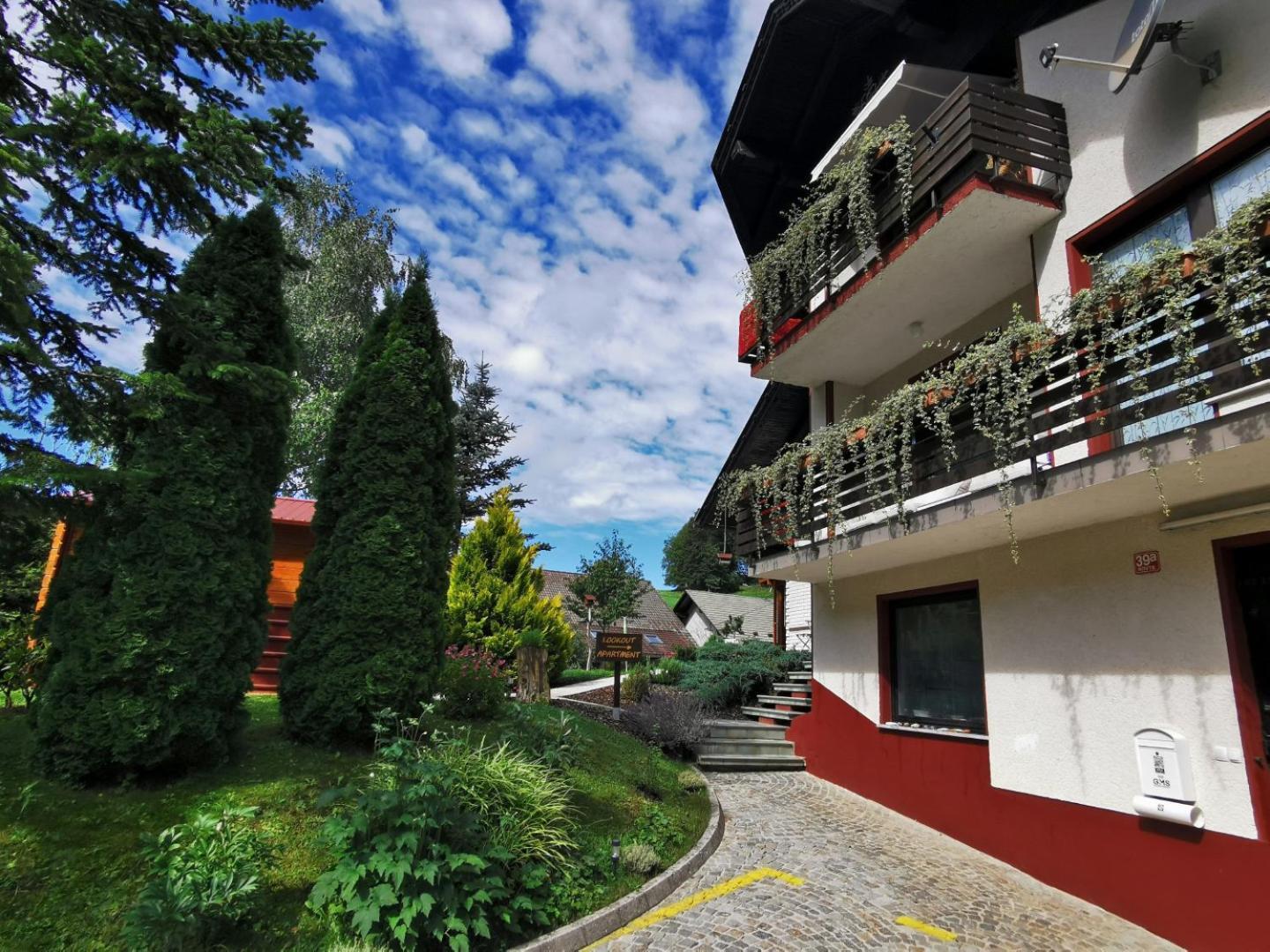 Lookout Resort Apartments Rovte Exterior photo